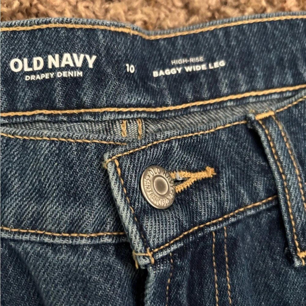 Old Navy High-Rise Baggy Wide Leg Jeans - Blue - Picture 3 of 4